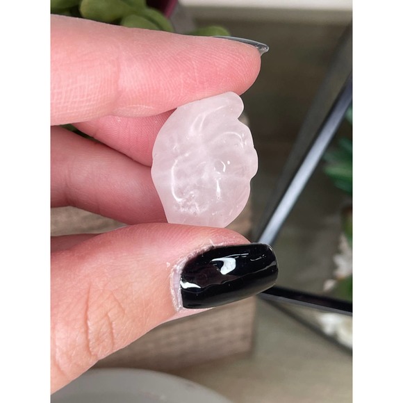 Mini Anatomical Heart Carving Crystal - Picture 4 of 6